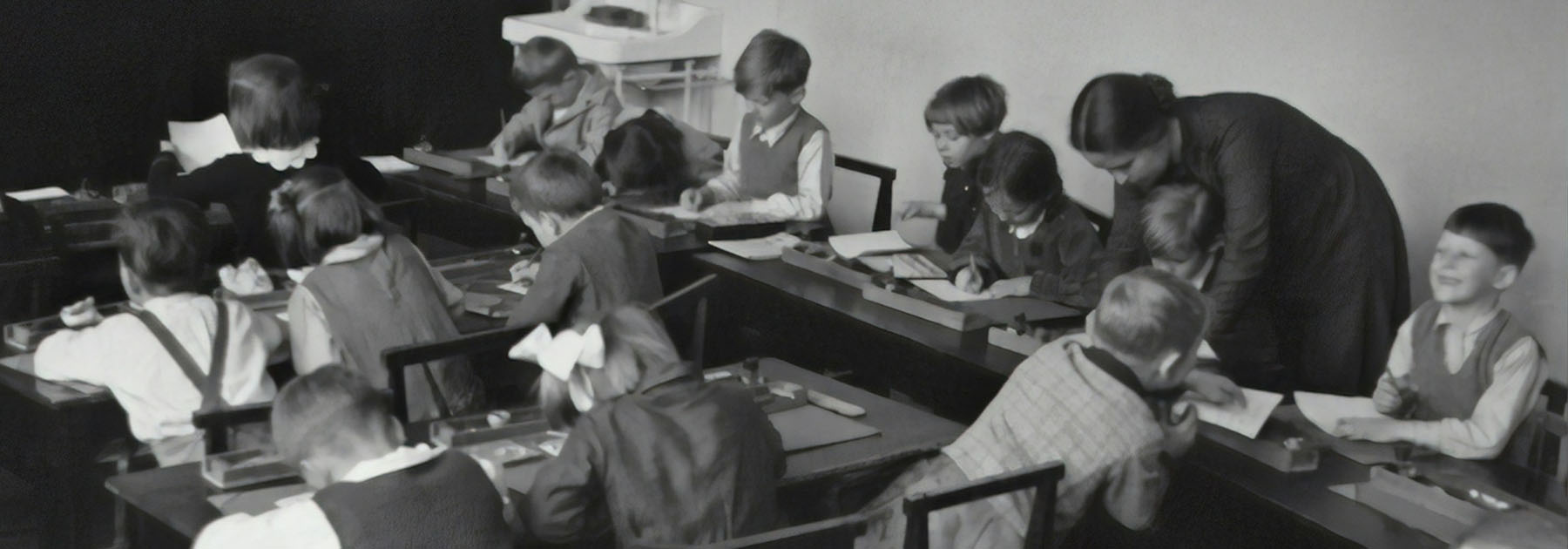 AcademiaSquare | Homepage 179 Active vs Passive Learning Explained: A Must-Know Guide